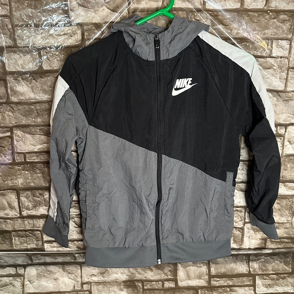 Nike Kids Zip Up Hoodie Windbreaker Size Medium - Picture 2 of 7